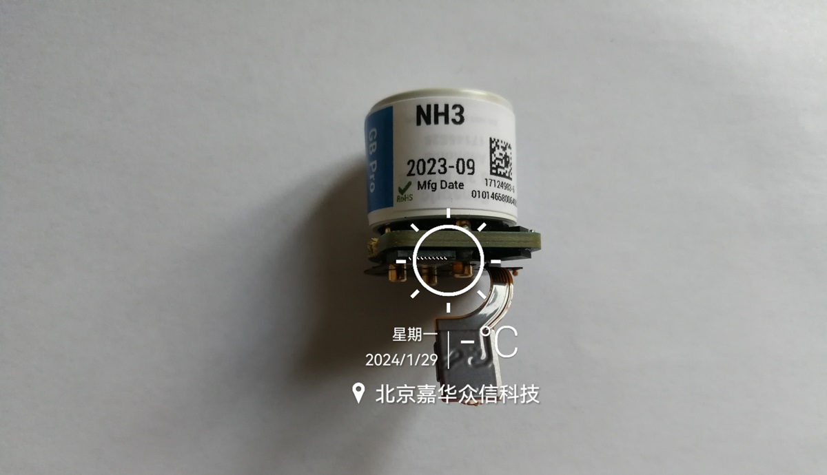 17124983-6.jpg